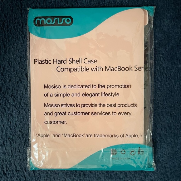 MacBook Air 13 inch Case - Picture 2 of 2